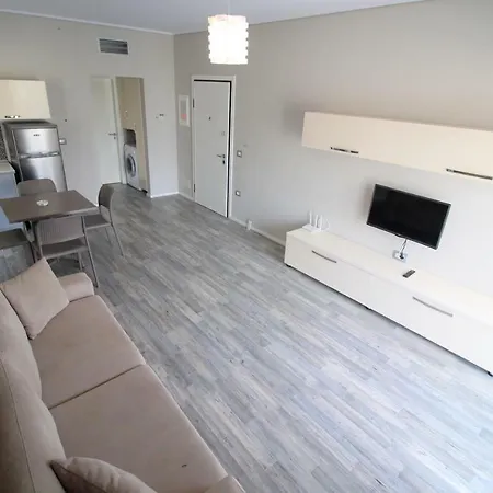 Guest house International