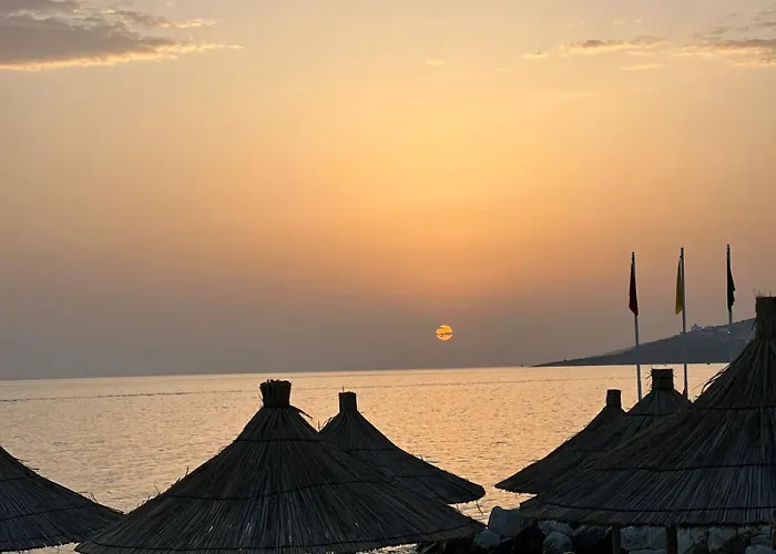 International 3* Sarandë
