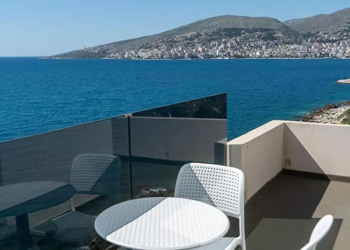 International Pensión Sarandë